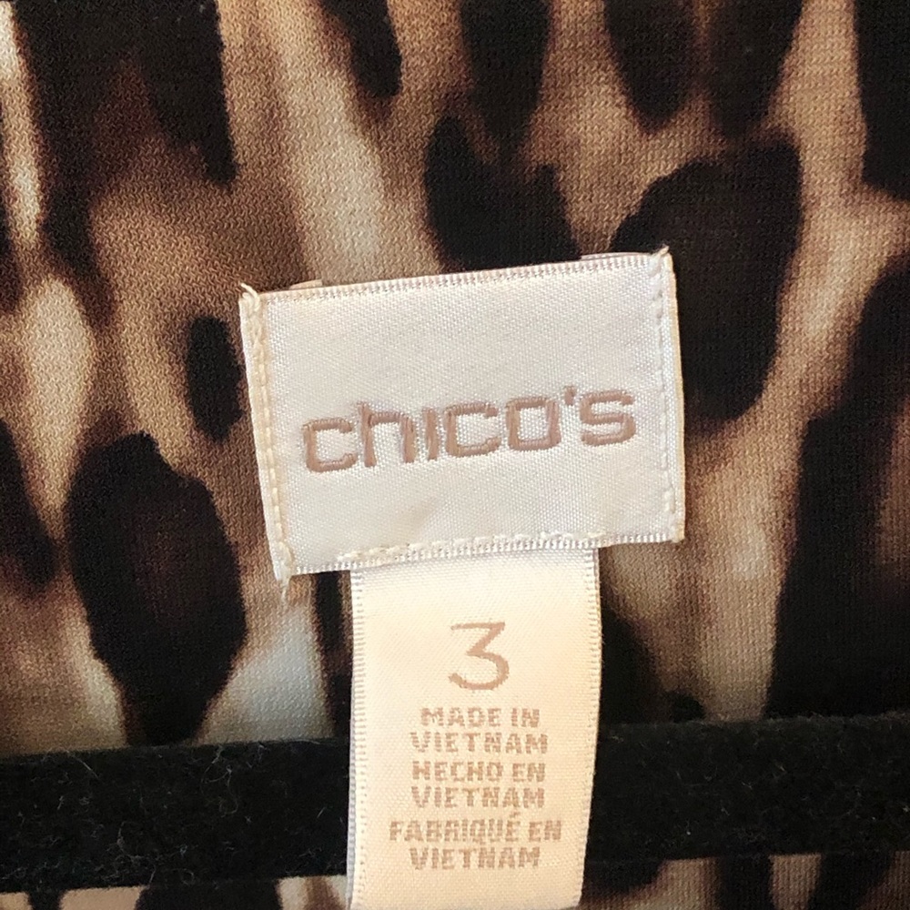 Chico’s leopard silk top - Picture 2 of 6